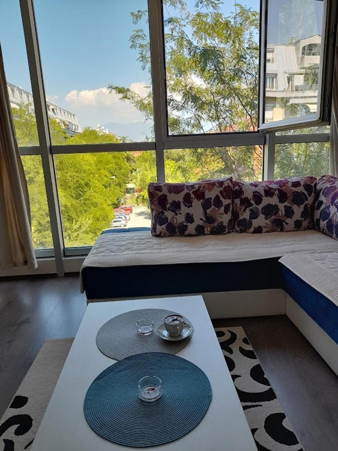 Blue Corner Apartment Skopje Ngoại thất bức ảnh